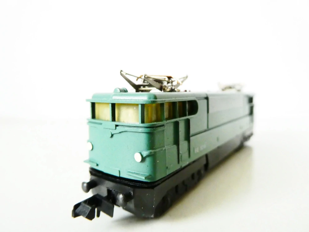 N PIKO 5/4102 Elektrická lokomotiva BB 9210 SNCF TOP STAV NEPOUŽÍVANÁ v krabičce