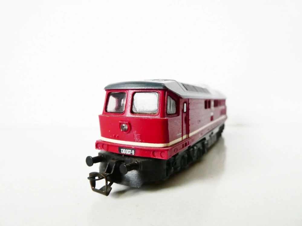 TT BTTB Dieselová lokomotiva BR 130 007-8 DR OSVĚTLENÁ PĚKNÝ STAV