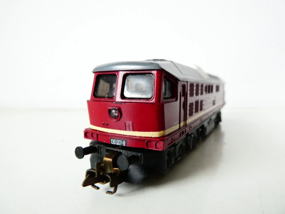 TT ZEUKE Dieselová lokomotiva BR 130 007-8 DR PĚKNÝ STAV