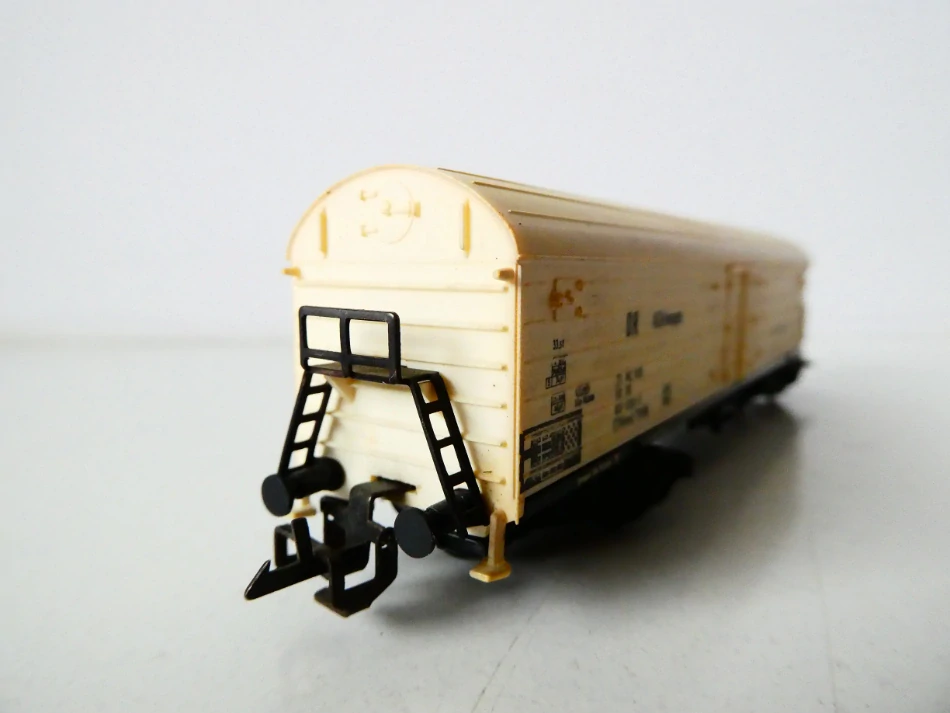 TT ZEUKE Nákladní chladírenský vůz Kühlwagen DR v krabičce