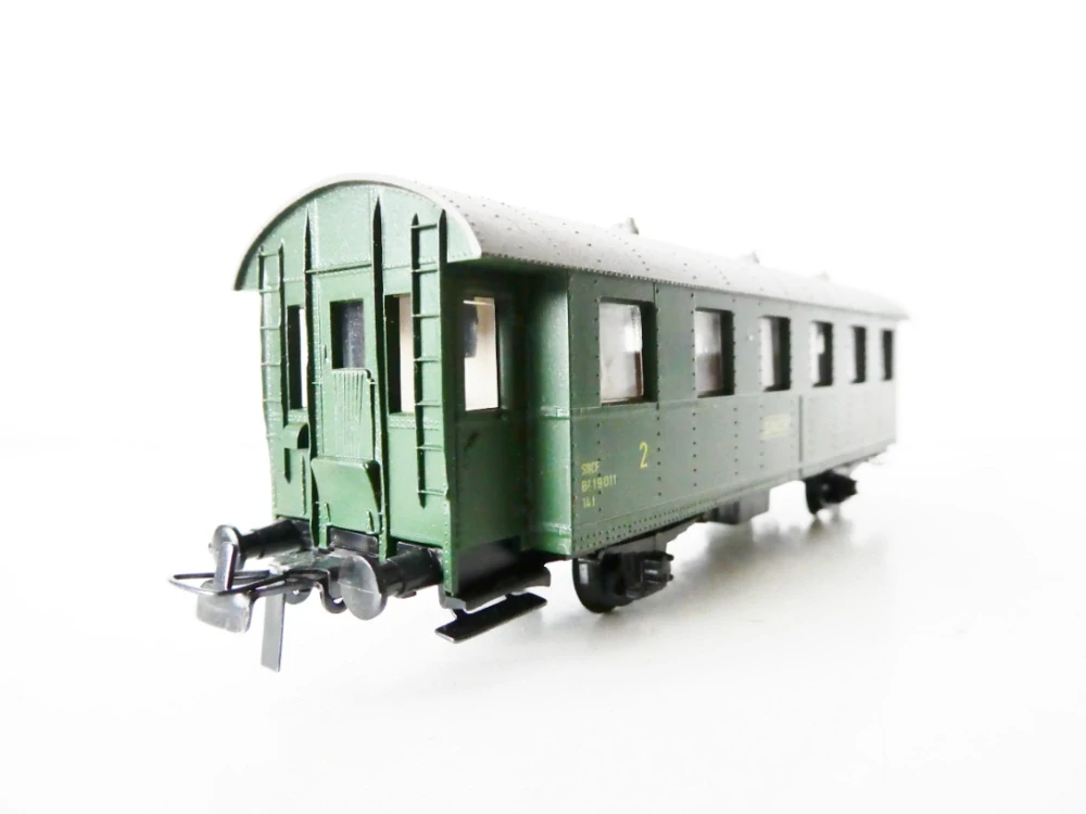 H0 PIKO Osobní vůz 2. tř. SNCF TOP STAV