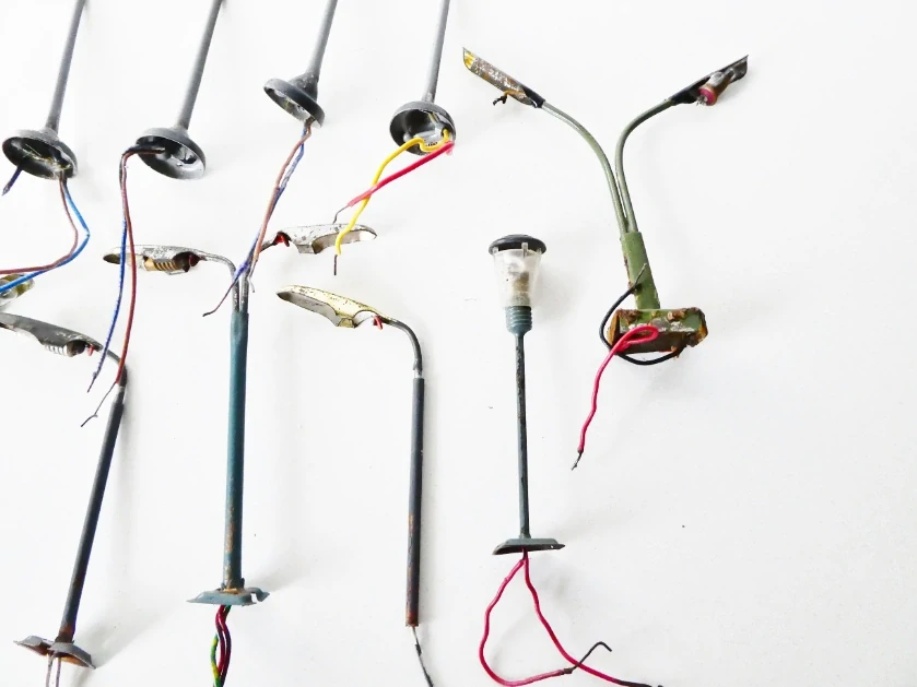 H0 MIX SET 11 ks Pouliční lampa (6,5 - 7 cm)