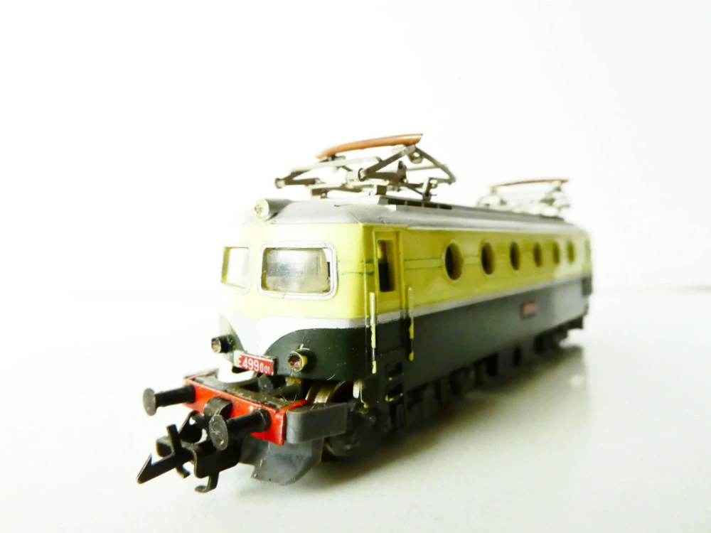 TT ZEUKE Elektrická lokomotiva E499 001 PĚKNÝ STAV