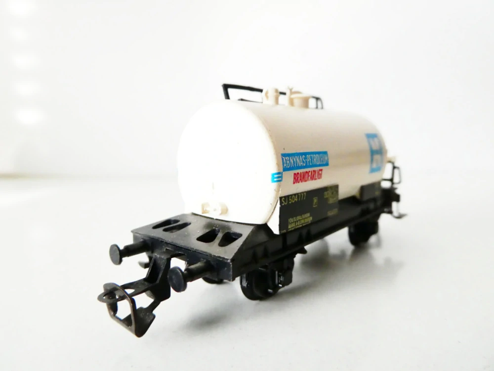 TT BTTB  Cisternový vůz SJ NŸNAS PĚKNÝ STAV