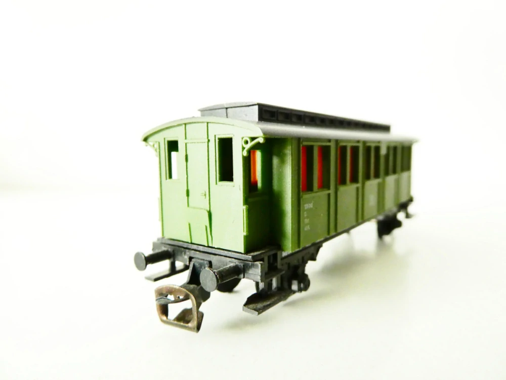 TT BTTB  Osobní vůz 320-248 DR 