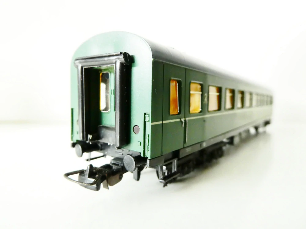 H0 PIKO Osobní vůz 2. tř. 51 50 29 - 45 190-0 DR TOP STAV