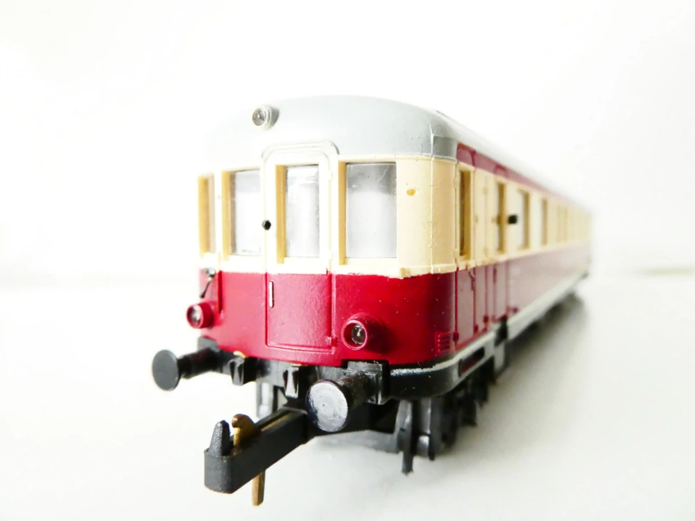 H0 PIKO Motorový vůz BR 185 004-9 k motorové soupravě DR NA OPRAVU NEBO NÁHRADNÍ DÍLY (NEJEDE, NESVÍTÍ)