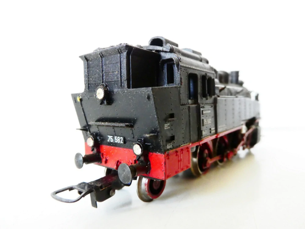 H0 PIKO Parní lokomotiva BR 75 782 DR NA RENOVACI (uvolněná kastle, jede perfektně)