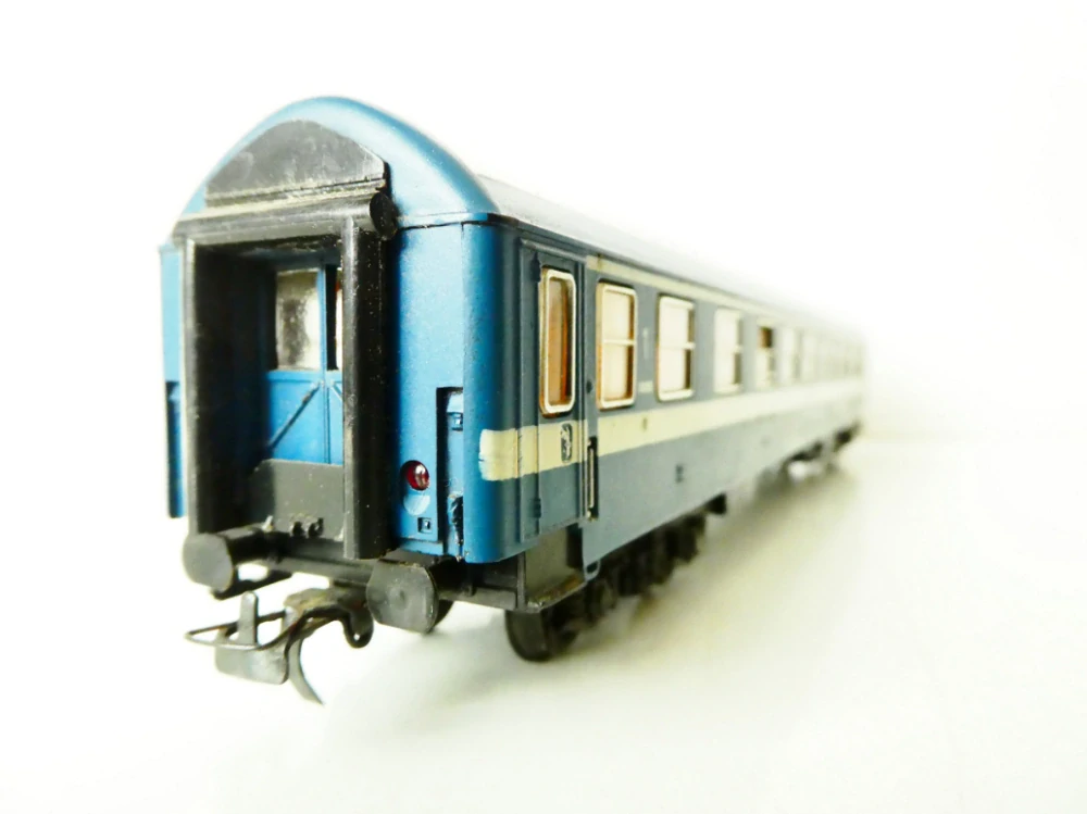 H0 SCHICHT Osobní vůz 1. tř. 51 55 19-51 018-1 MAV