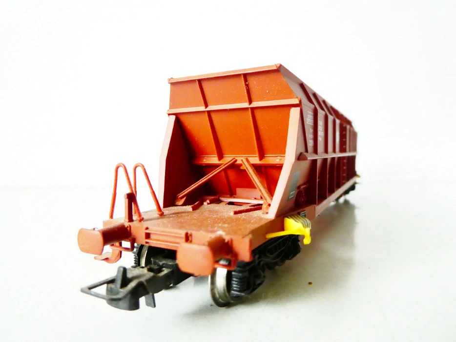 H0 Electrotren Výsypný vůz s nákladem uhlí 21 80 666 0011-3 DB TOP STAV v orig. krabičce