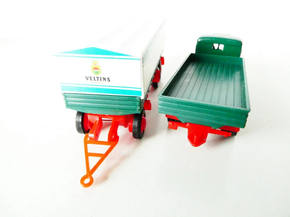 H0 Grell Nákladní automobil C. & A. Veltins Grevenstein s přívěsem PĚKNÝ STAV