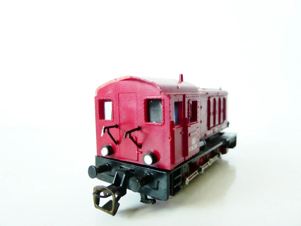 TT BTTB Dieselová lokomotiva V 36 255 DB červená