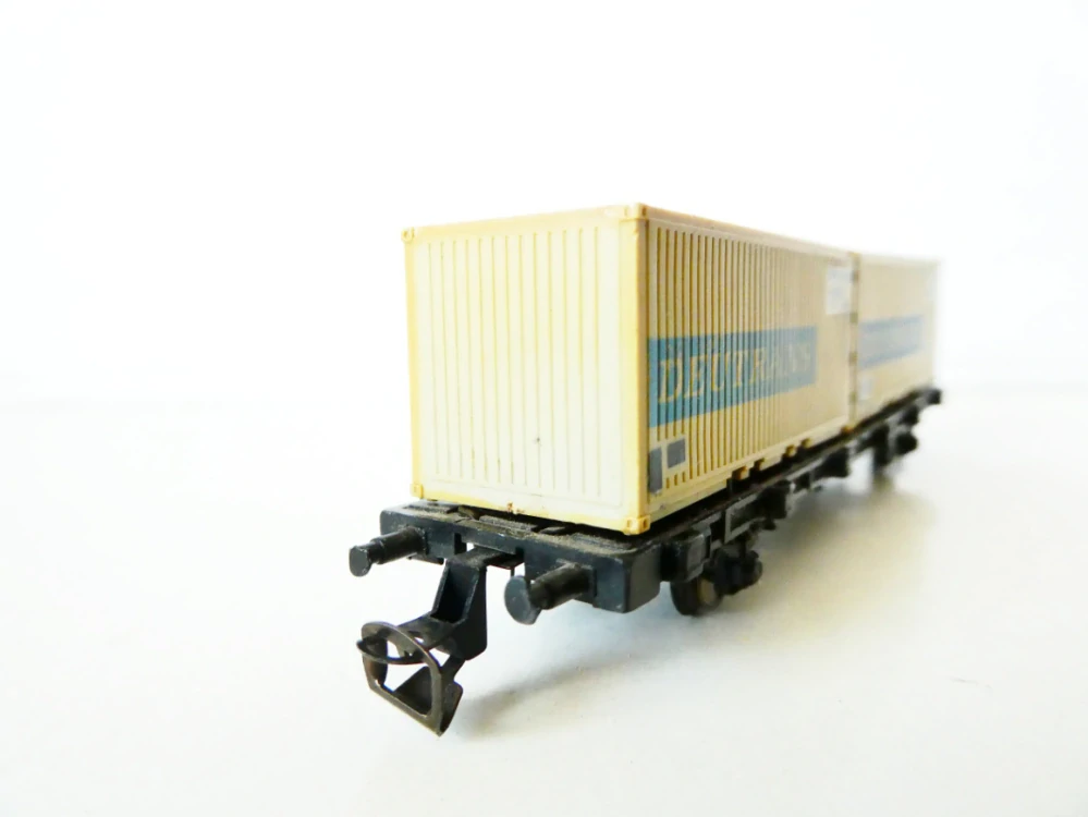 TT BTTB Plošinový vůz s kontejnery DEUTRANS DR