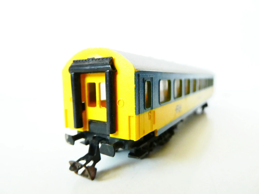 TT BTTB Osobní vůz 50 84 20 - 70 813 - 5 REKO NS - kratší verze