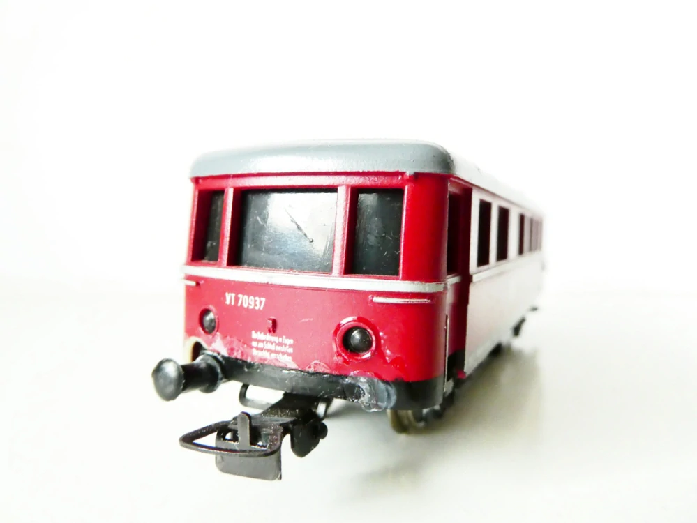 H0 PIKO Motorový vůz VT 70937 2. tř. DB OSVĚTLENÝ