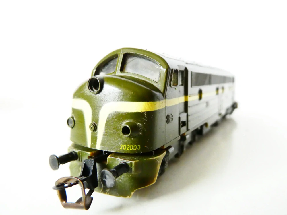 TT BTTB Dieselová lokomotiva NOHAB 202003 SNCB OSVĚTLENÁ PĚKNÝ STAV