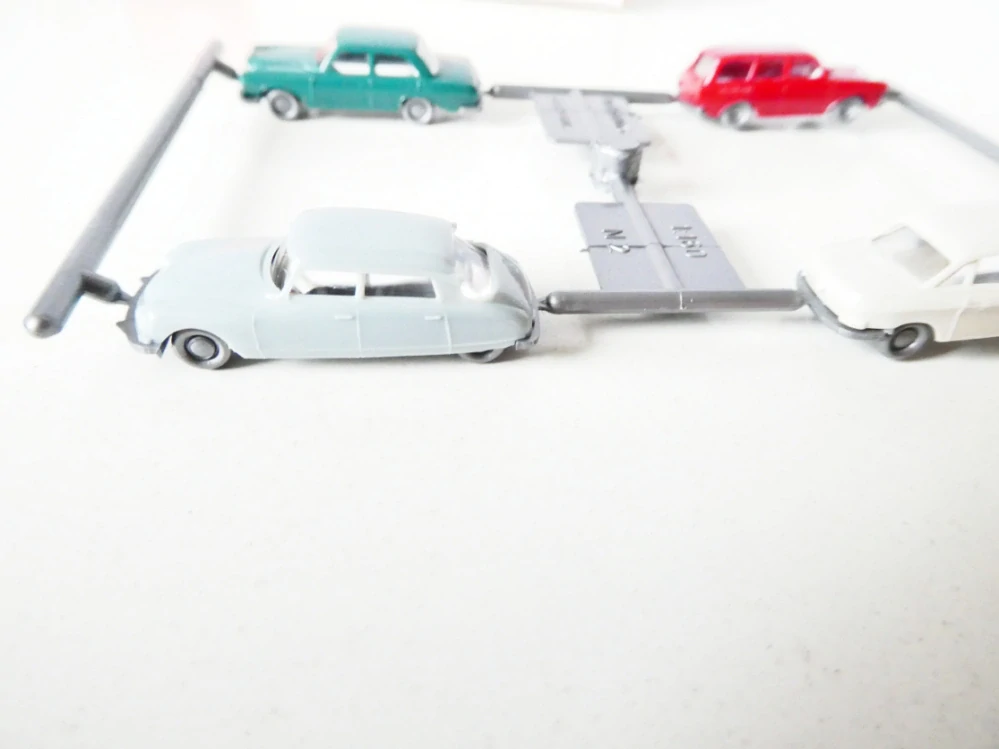 N WIKING 9012 SET Čtyři osobní automobily (VW Variant, Mercedes 280, NSU Ro 80, Citroen Pallas) NOVÉ v orig. krabičce