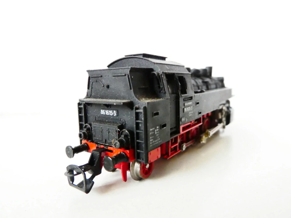 TT BTTB Parní lokomotiva BR 86 1615-3 DR OSVĚTLENÁ PĚKNÝ STAV