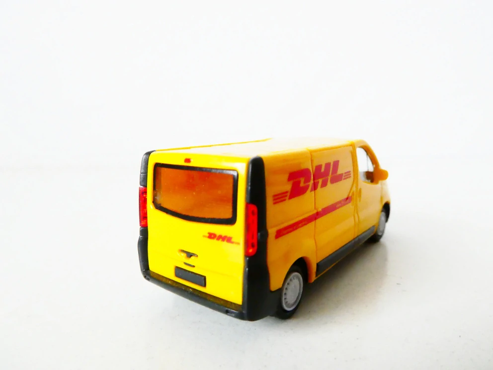H0 RIETZE Dodávka DHL TOP STAV