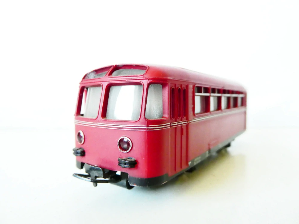 H0 MÄRKLIN 4018 Přídavný vůz k motorové soupravě  VT 75 - 2. tř. VB 142 071 DB OSVĚTLENÝ PĚKNÝ STAV v orig. krabičce