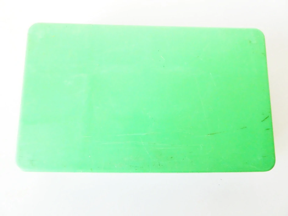 Plastový box TOKOZ s přihrádkami 14 x 8,5 x 2,5 cm