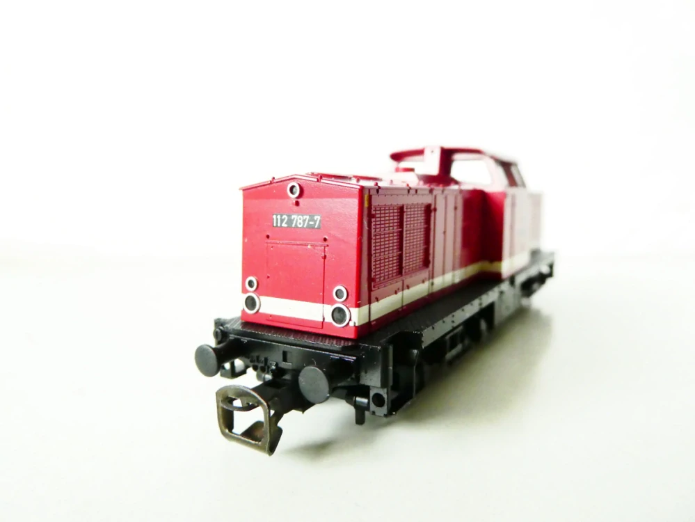 TT TILLIG 02580 Dieselová lokomotiva BR 112 787-7 DR TOP STAV OSVĚTLENÁ NEPOUŽÍVANÁ v krabičce s doplňky a návodem
