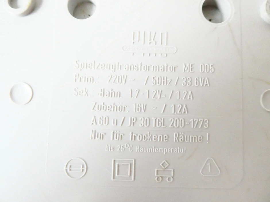 PIKO FZ1 Regulační transformátor ( trafo ) PĚKNÝ STAV