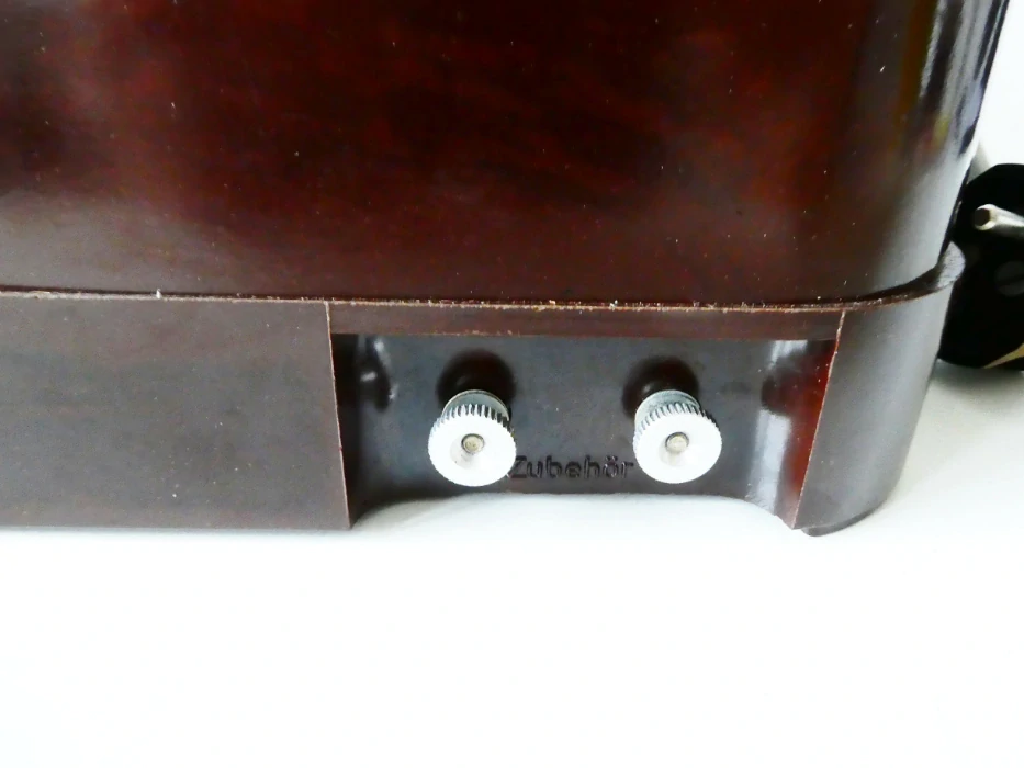 Bakelitové trafo PIKO Typ ME002g v originální krabici