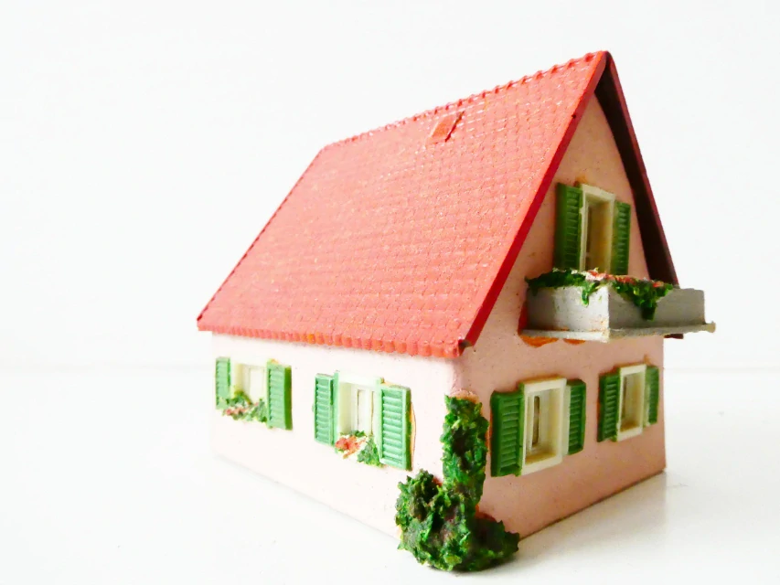 TT Patrový rodinný dům s balkónem