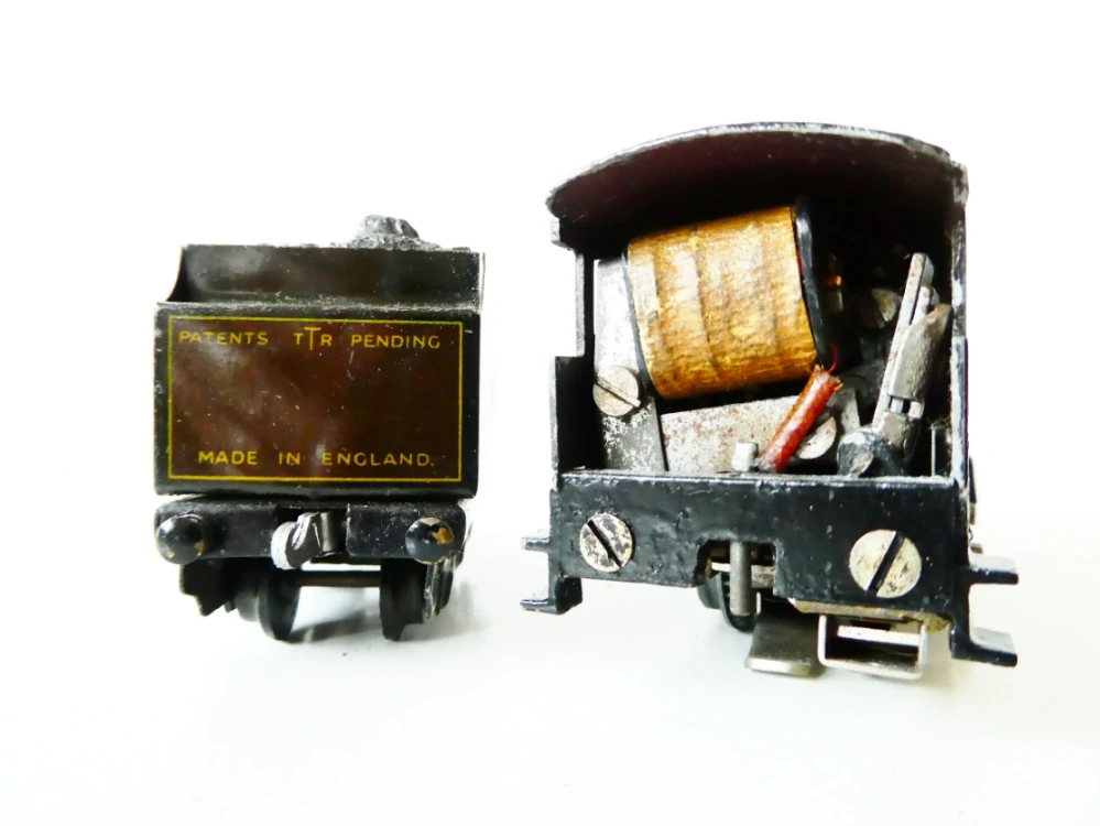 H0 TRIX TTR Parní lokomotiva hnědá 5647 LMS s tendrem celokovová ANTIK PĚKNÝ STAV