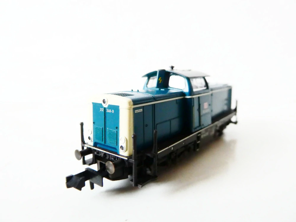 N FLEISCHMANN piccolo 7231 Dieselová lokomotiva BR 212 248-9 DB OSVĚTLENÁ TOP STAV NOVÁ NEPOUŽITÁ v originální krabičce