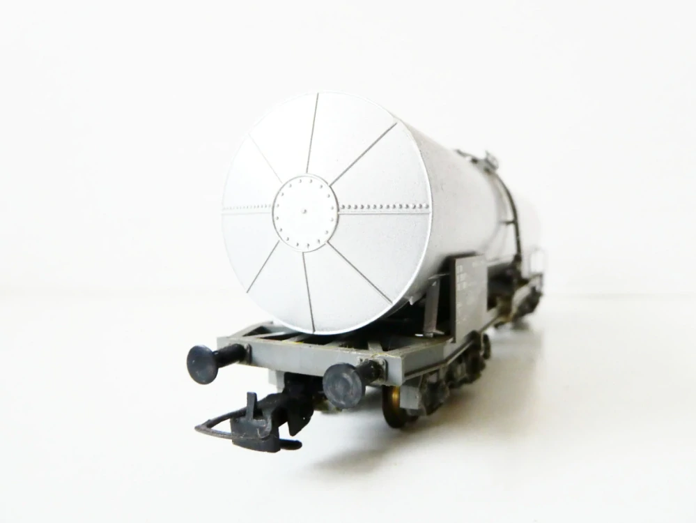 H0 Liliput 225 58 B Cisternový vůz ERMEFER S.A. GENEVE 85 785 2 808-9 SBB-CFF