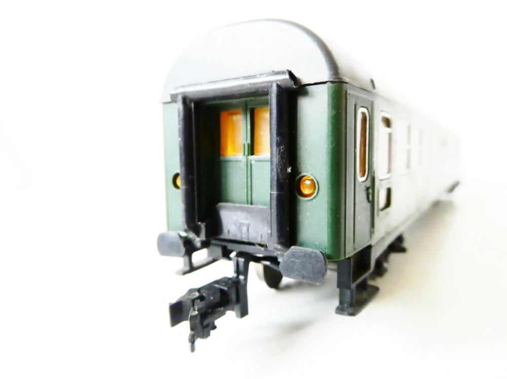 H0 FLEISCHMANN Osobní vůz 1. a 2. třídy DB 