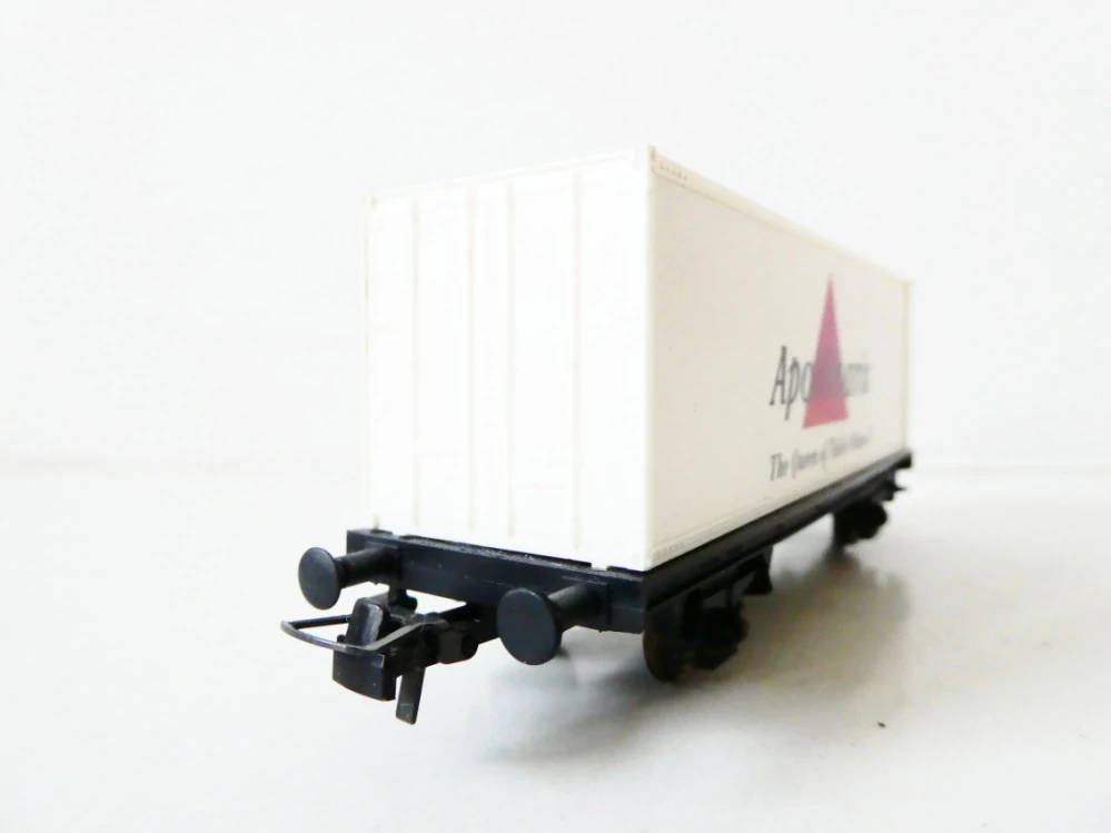 H0 ROCO Nákladní kontejnerový vůz Apollinaris The Queen of Table Waters TOP STAV NEPOUŽITÝ