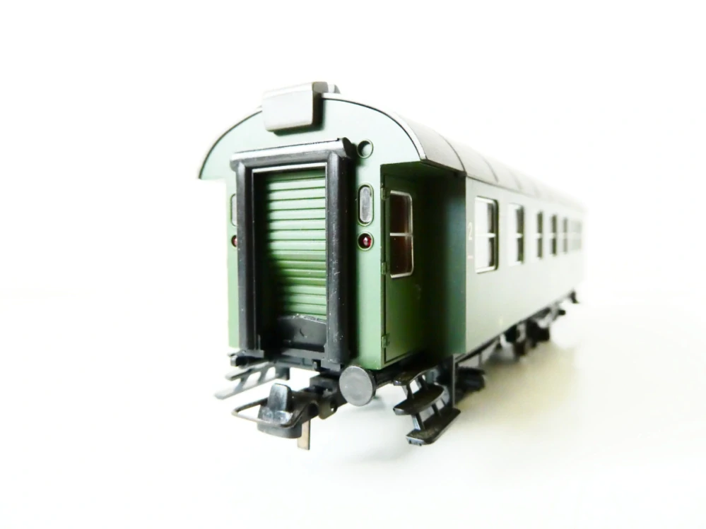 H0 ROCO Osobní vůz 2. tř. 50 80 23-11 185-1 DB 3-osý PĚKNÝ STAV NEPOUŽÍVANÝ