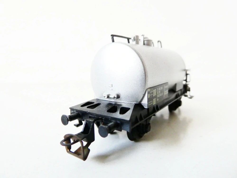 TT BTTB Cisternový vůz 21 50 7053545-9 stříbrný DR TOP STAV