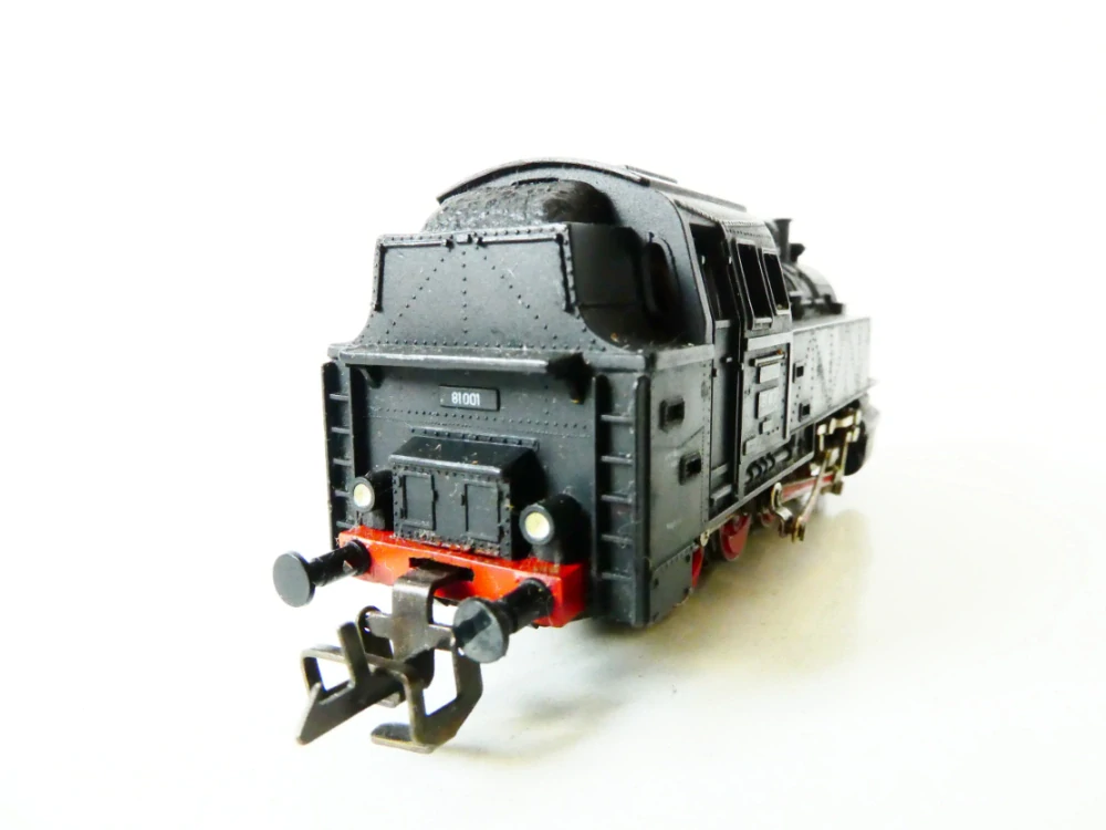 TT ZEUKE Parní lokomotiva BR 81 001 DR PĚKNÝ STAV