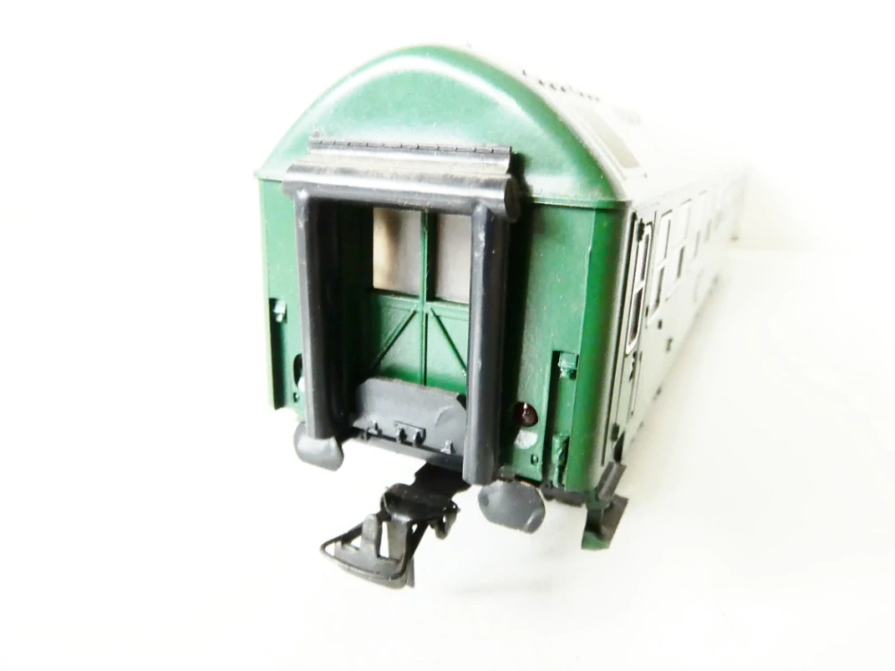 H0 SCHICHT Osobní vůz 2. tř. 51 50 20 - 40009-6 Bme DR OSVĚTLENÝ 