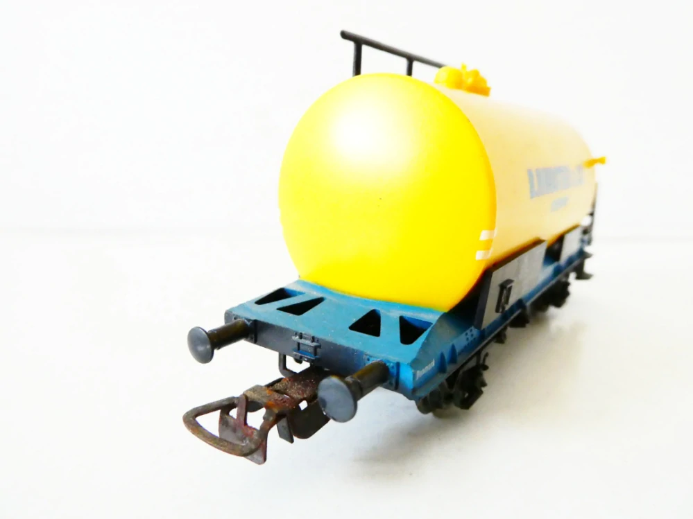H0 PIKO Cisternový vůz 502 721 B.RINGSTED & CO KOBENHAVN DSB PĚKNÝ STAV