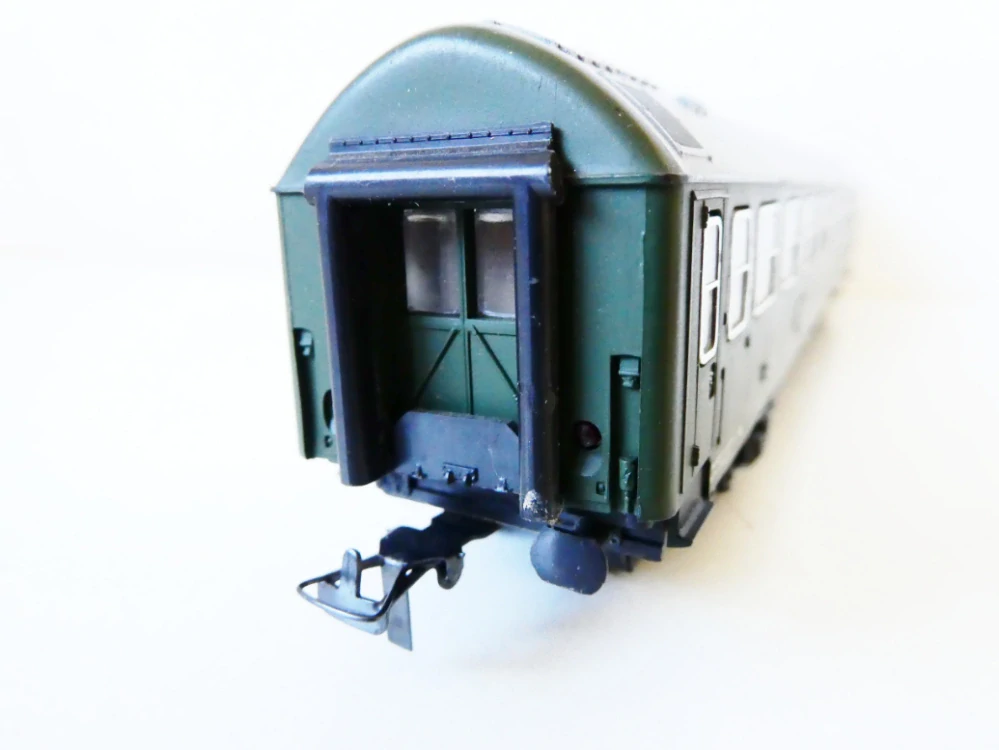 H0 SCHICHT Osobní vůz 2. tř. 51 50 20 - 40009-6 Bme DR 