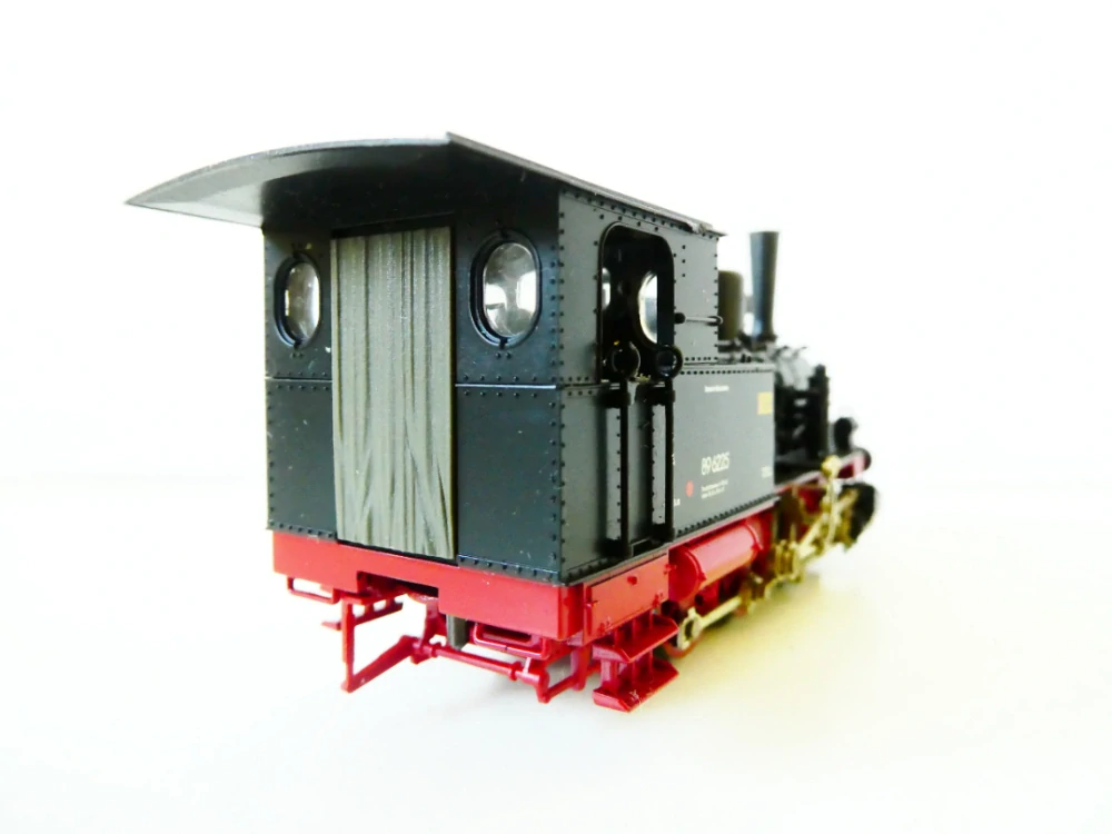 H0 Fleischmann Parní lokomotiva BR 89 6225 DR OSVĚTLENÁ PĚKNÝ STAV