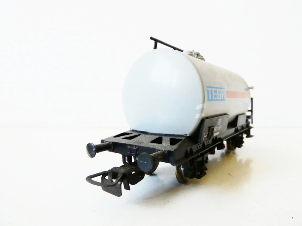 H0 PIKO Cisternový vůz 583 439 TEGA DB PĚKNÝ STAV