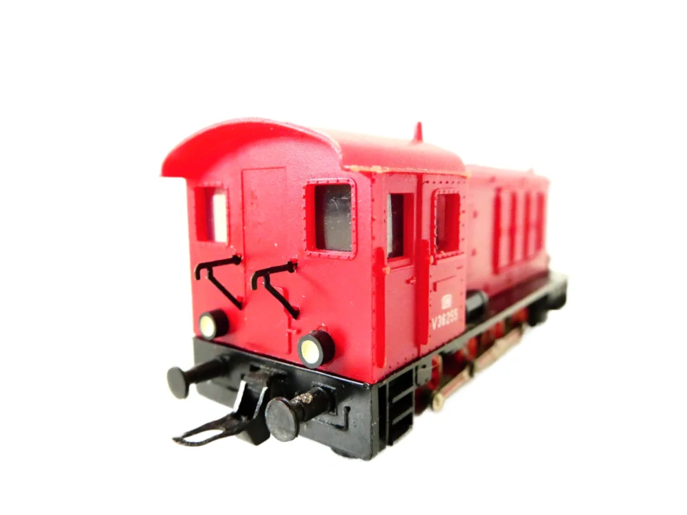 TT BTTB Dieselová lokomotiva V 36 255 DB PĚKNÝ STAV v orig. krabičce (chybějící závlačka na spřáhle byla DOPLNĚNA!)
