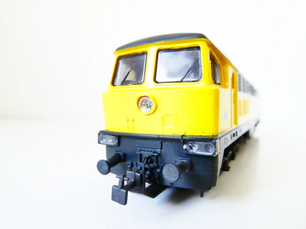 H0 PIKO Dieselová lokomotiva BR 130 zn. 1606 NS OSVĚTLENÁ TOP STAV