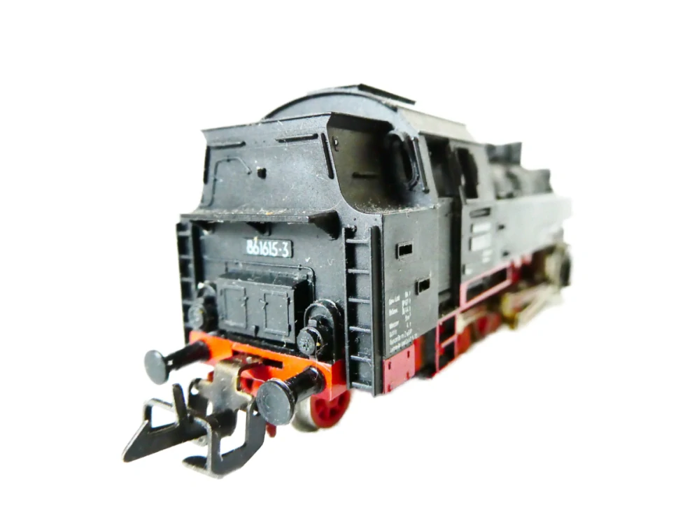 TT BTTB Parní lokomotiva BR 86 1615-3 DR OSVĚTLENÁ PĚKNÝ STAV v krabičce