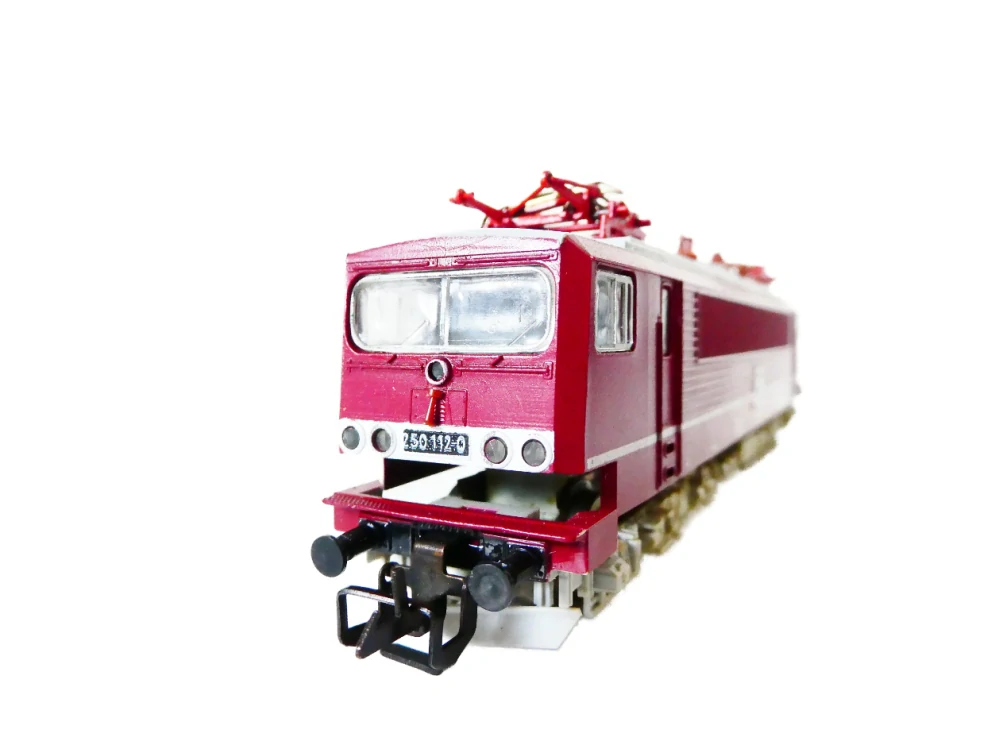 TT BTTB Elektrická lokomotiva BR 250 112-0 DR OSVĚTLENÁ