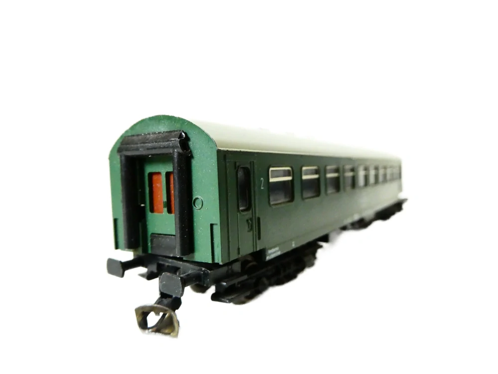TT ZEUKE/BTTB Osobní vůz 57 50 28-15068-9 Bghwe DR - kratší verze PĚKNÝ STAV