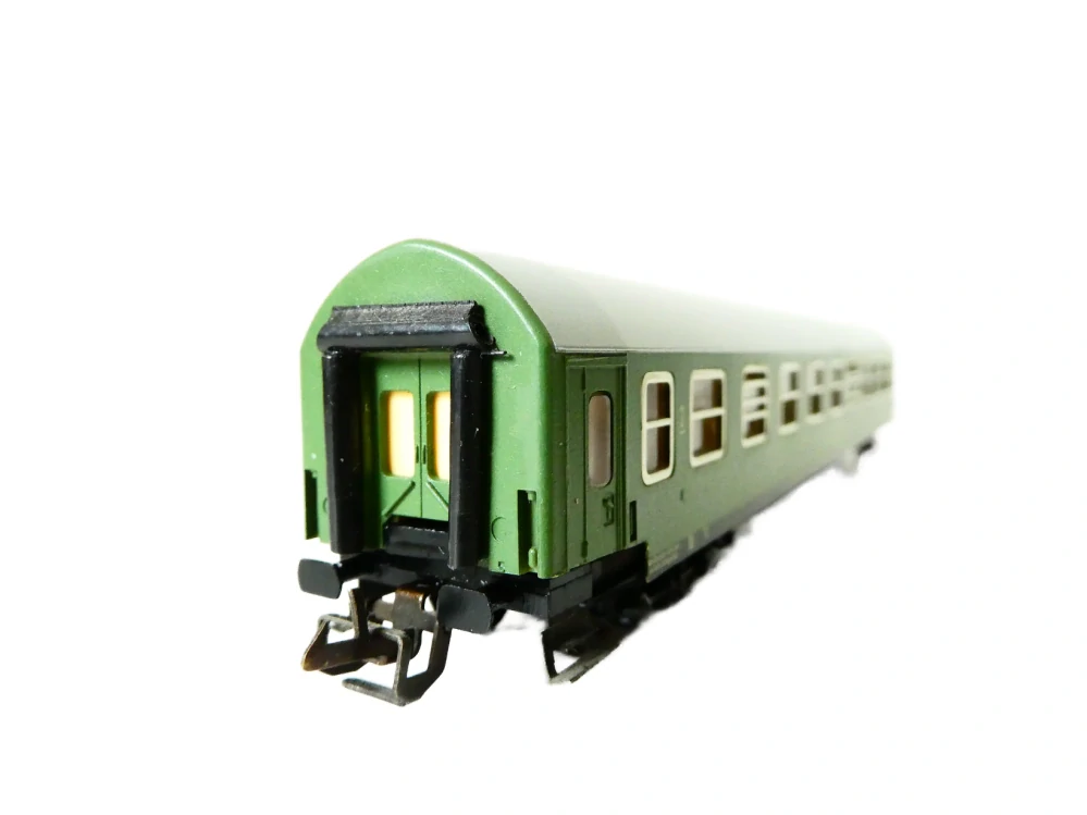 TT ZEUKE Osobní vůz DR 1. a 2. tř. 51 50 38-13019-3 DR OSVĚTLENÝ PĚKNÝ STAV