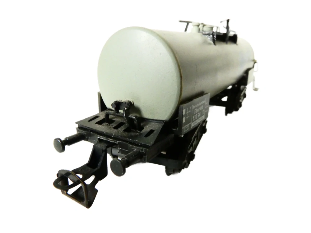 TT BTTB Cisternový vůz 530 641 DR RHEINMETALL 