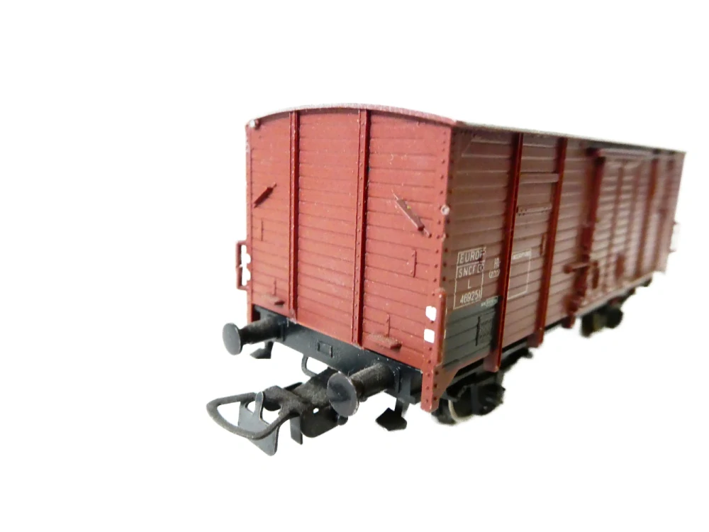 H0 PIKO Nákladní vůz 2-osý krytý 469251 EUROP SNCF